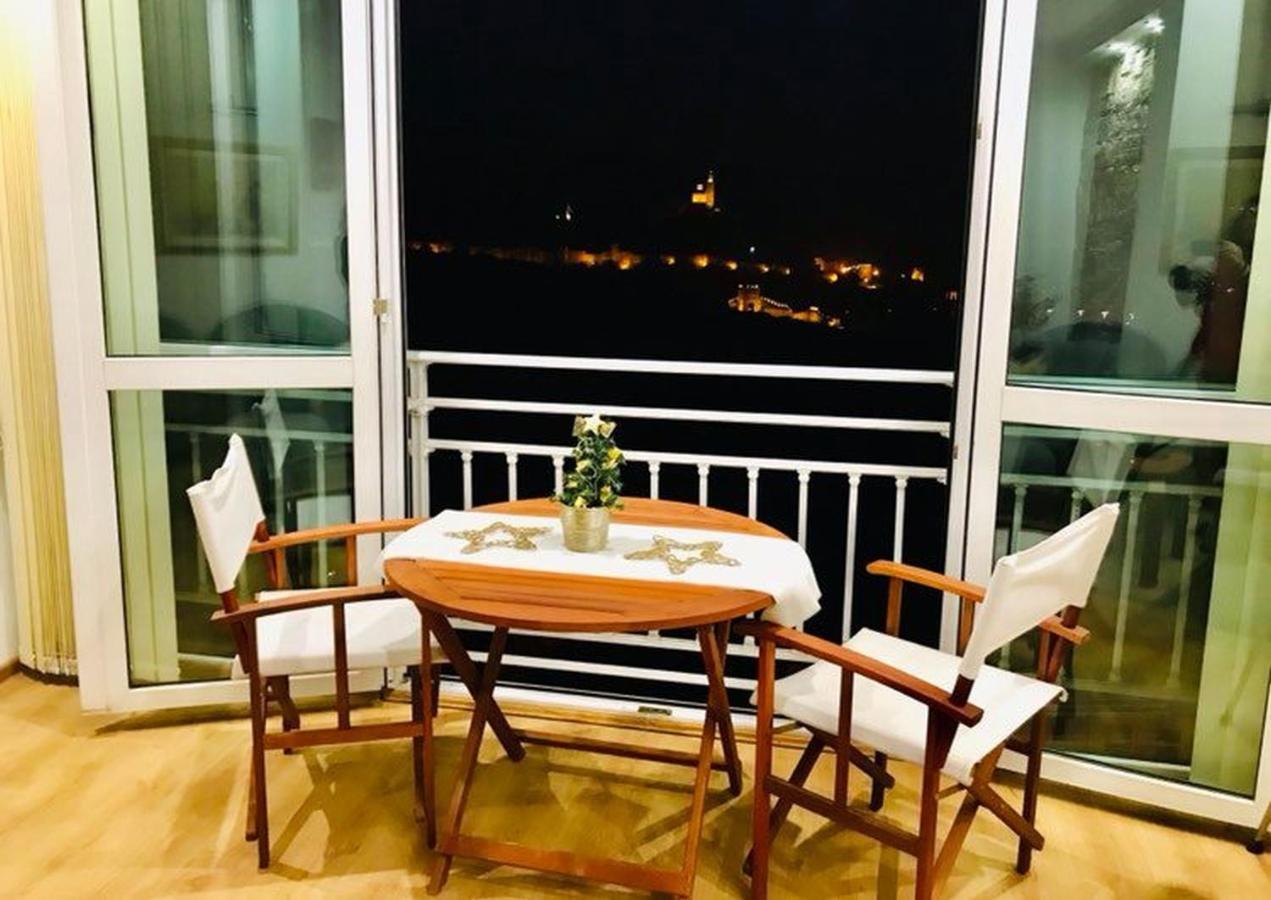 Tsarevets Panoramic Apartments Veliko Tarnovo Exterior foto